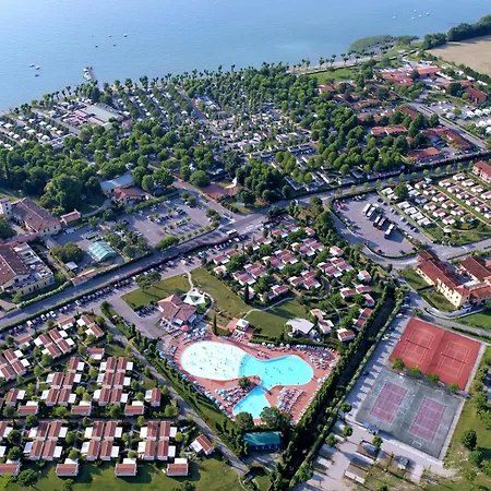 San Francesco Village 홀리데이파크 데센자노델가르다