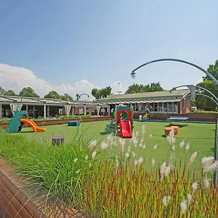 홀리데이파크 San Francesco Village 데센자노델가르다